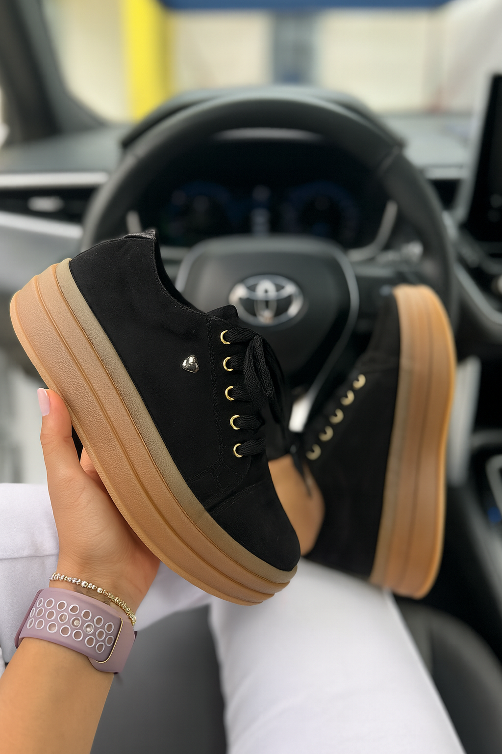 ÚLTIMAS UNIDADES: Tenis Casual Cora – Pedido Contraentrega!