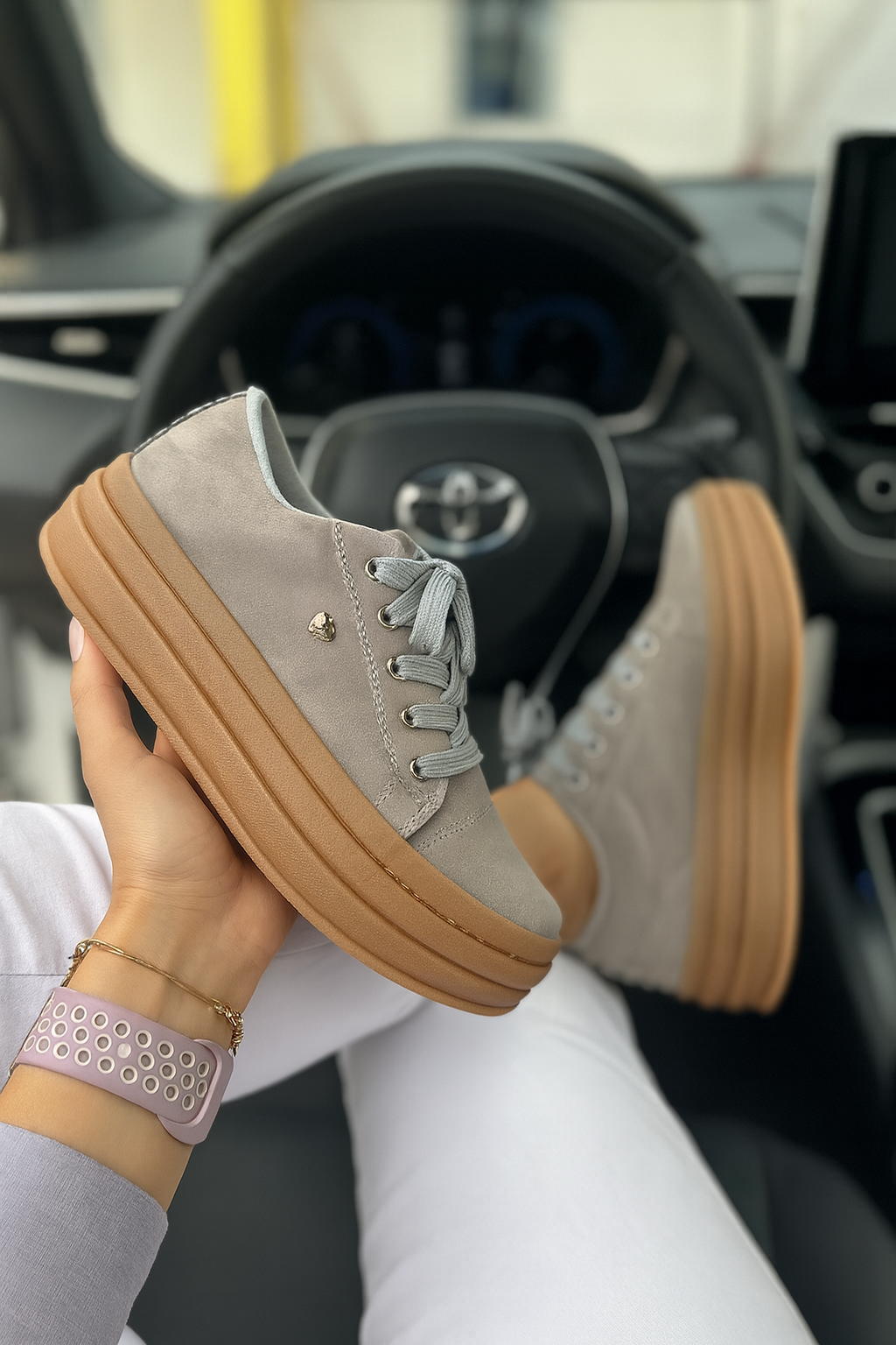 ÚLTIMAS UNIDADES: Tenis Casual Cora – Pedido Contraentrega!